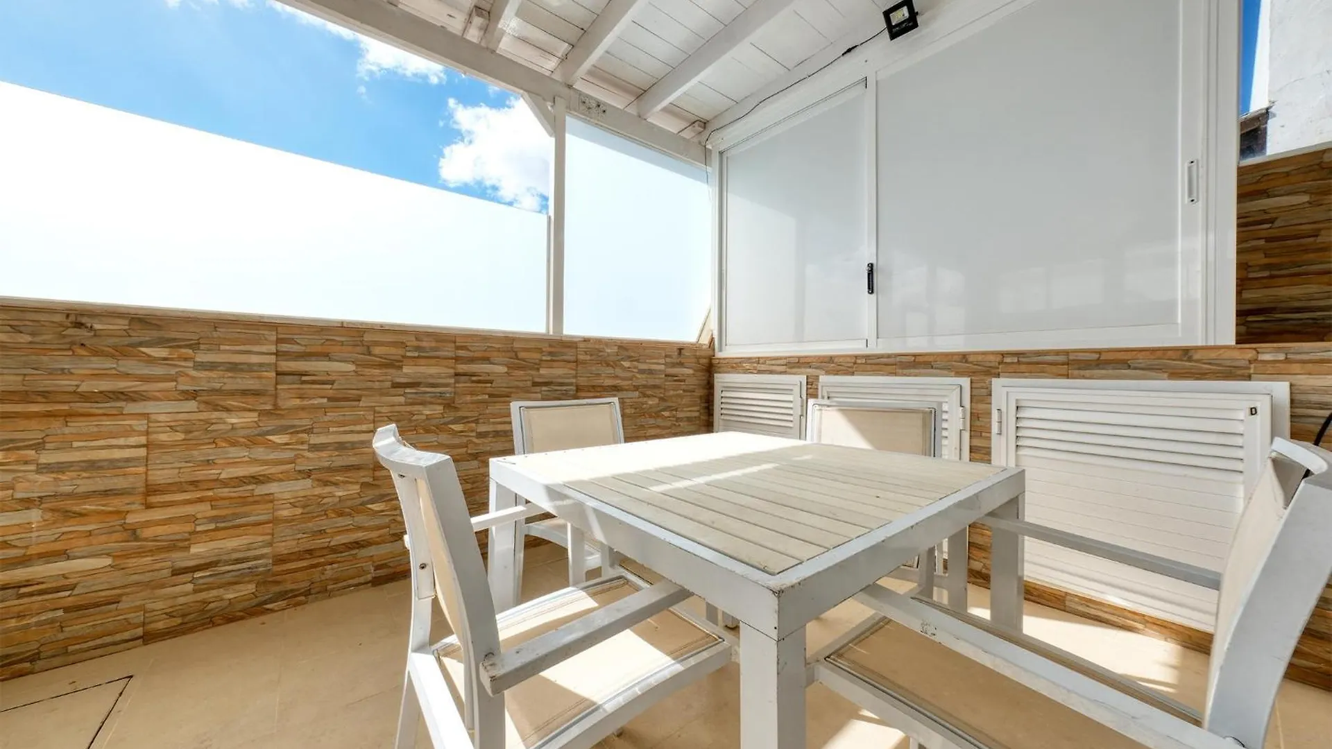 Sol Y Arena Playa Honda-100M From The Beach Playa Honda  Holiday home Playa Honda (Lanzarote)