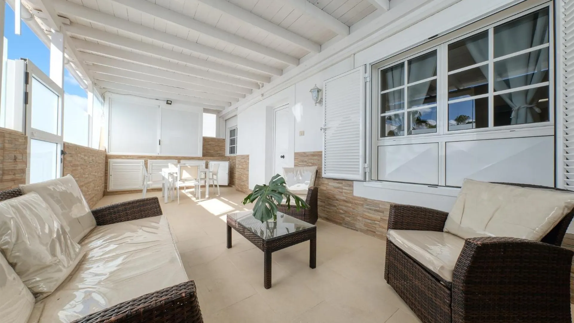 Holiday home Sol Y Arena Playa Honda-100M From The Beach Playa Honda